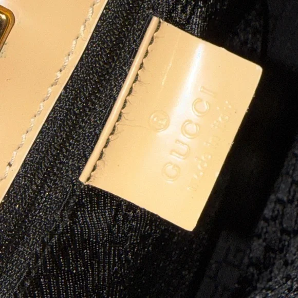 Gucci Canvas Tote Bag – Beige & Black Stripe with Gold Logo - Picture 11 of 15